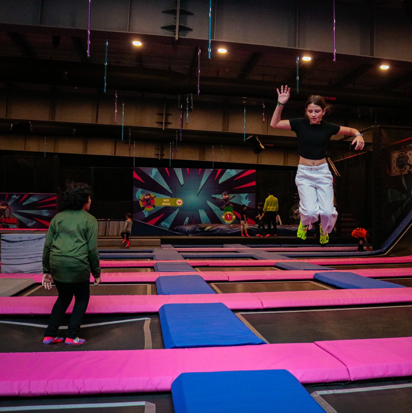 Trampolines y Castillo de Aventuras