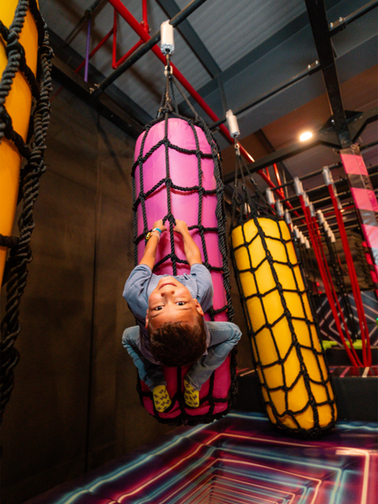 Trampolines y Castillo de Aventuras
